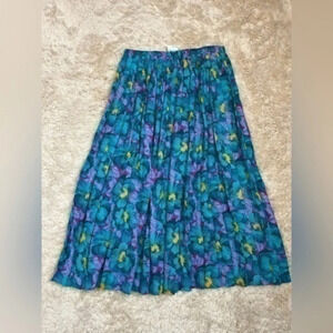 Vintage Women’s floral skirt size 12